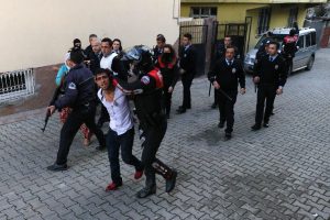 Adana'da husumet kavgası: 5 yaralı