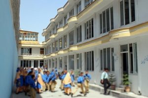 Maarif Vakfı Afganistan'daki FET&Ouml; okullarını devraldı