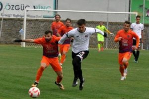 Karacabey Birlikspor Teknik Direkt&ouml;r&uuml; Durmuş: "K&ouml;t&uuml; bir oyun sergiledik"