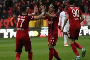 Gazişehir Gaziantep'te sakatlık şoku!