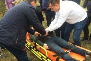 Sattığı otomobilinin parasını alamadı, bileklerini kesti