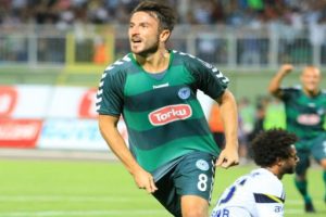 Konyaspor'da Ali &Ccedil;amdalı ile yollar ayrıldı