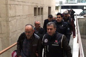 Bursa'da FET&Ouml;/PDY &uuml;yesi 17 okul y&ouml;neticisi ve &ouml;ğretmen adliyeye sevk edildi