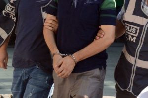 FET&Ouml;'n&uuml;n mahrem abilerine operasyon: 15 g&ouml;zaltı kararı