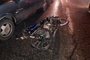 Motosiklet s&uuml;r&uuml;c&uuml;s&uuml; &ouml;l&uuml;me solladı