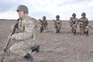 Mehmet&ccedil;ik Kars'ta eksi 15 derece soğukta n&ouml;bette