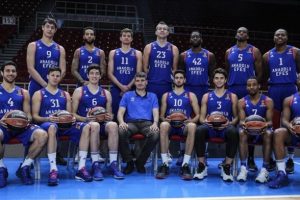 Anadolu Efes, İtalya deplasmanında