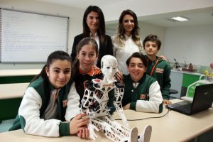 Ama&ccedil;ları askerlerin yanında savaşacak robot yapmak