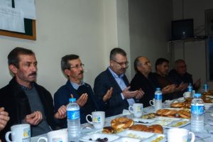 'Halil İbrahim Sofrası' Bursa Kedikaya Mahallesi'nde kuruldu