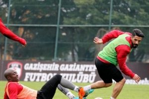Gazişehir, Giresunspor ma&ccedil;ının taktiğini &ccedil;alıştı