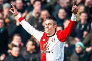 Van Persie'den 300. gol