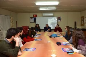 Bursa Mustafakemalpaşa Belediye Başkanı'ndan gen&ccedil; kursiyerlere ziyaret