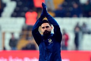 Mehmet Ekici 16 ma&ccedil; sonra sahada