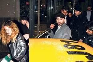 G&ouml;khan Alkan'ın ka&ccedil;amak gecesi