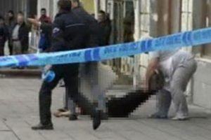 Kars'ta silahlı &ccedil;atışma: &Ouml;l&uuml; ve yaralılar var
