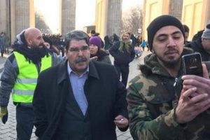 Salih M&uuml;slim Berlin'de PKK'nın mitingine katıldı!