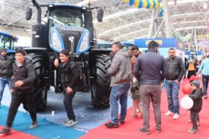 4 g&uuml;nde y&uuml;z bine yakın ziyaret&ccedil;i