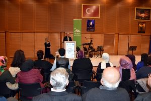 Bursa'da Kadınlar g&uuml;n&uuml; programında kahraman T&uuml;rk kadınları anıldı