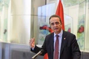 Tezcan: Şık değil sevimsiz bir durum
