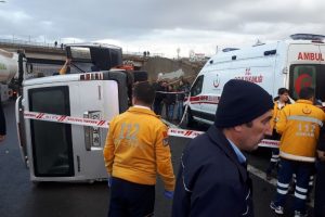 Ankara'da feci kaza: 1 &ouml;l&uuml;, 6 yaralı