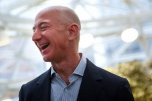 Amazon T&uuml;rkiye'de faaliyetlere başlamak i&ccedil;in İstanbul'da yer arıyor