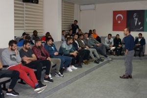 &Ouml;zdilek, futbolcular ve personelle vedalaştı