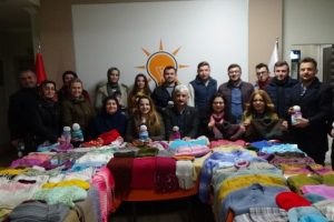 Bursa Yenişehir'de &ccedil;ocuklar unutulmadı