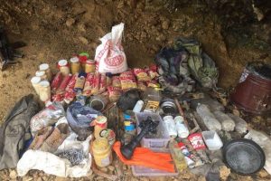 Ter&ouml;ristlere ait sığınak ve mağaralar imha edildi