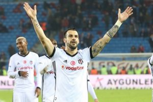 Negredo: "Daha fazla s&uuml;re oynayabilirdim ama..."