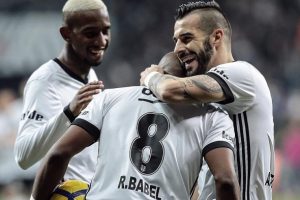 Beşiktaş'ı Talisca, Babel ve Negredo taşıyor