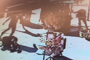 Başkent'te sokak ortasında pompalı t&uuml;fek dehşeti