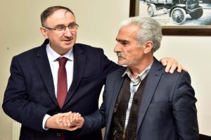 Bursa Mustafakemalpaşa Belediye Başkanı şehit babasını misafir etti