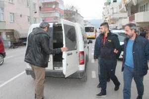 Bursa Gemlik polisinden uyuşturucu ve silah operasyonu