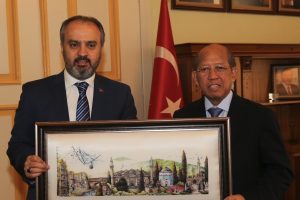 Endonezya B&uuml;y&uuml;kel&ccedil;isi, Bursa'yı ziyaret etti
