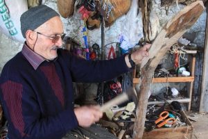 El emeği g&ouml;z nuru mesleğinin yaşamasını istiyor