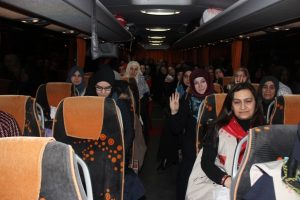 Bursa'da İHH'nın vicdan konvoyu Suriye sınırına doğru yola &ccedil;ıktı