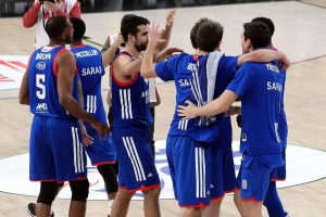 Anadolu Efes Maccabi Fox Tel Aviv'i ağırlıyor