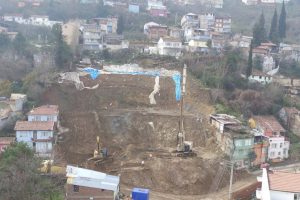 Bursa Mollaarap'ta fore kazık &ccedil;alışmaları hızlandı