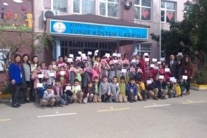 Bursa'da ilkokul &ouml;ğrencilerinden Mehmet&ccedil;ik'e mektup