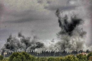 7 noktadan kuşatıldı, jetler vuruyor!