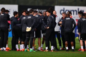 Beşiktaş'ta Gen&ccedil;lerbirliği mesaisi