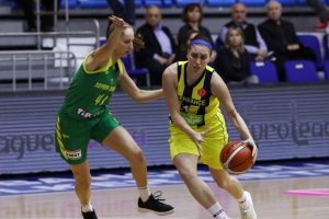 Fenerbah&ccedil;e sahasında Sopron'a mağlup oldu