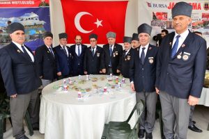 Bursa Yıldırım'da şehit yakınları ve gazilere vefa