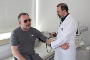 Sergen Yal&ccedil;ın sağlık kontrol&uuml;nden ge&ccedil;ti