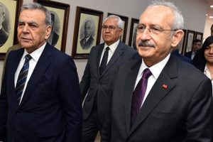 CHP Lideri Kılı&ccedil;daroğlu'ndan s&uuml;rpriz İzmir ziyareti