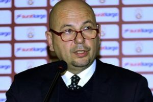 Galatasaray'da bir ayrılık daha