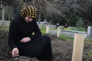 15 yaşında evlendi, 3 bebeği karnında &ouml;ld&uuml;, 1'i tekmeyle &ouml;ld&uuml;r&uuml;ld&uuml;
