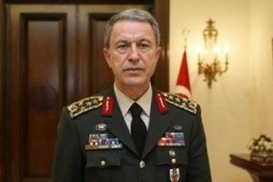 Genelkurmay Başkanı Akar, Katar'da