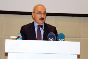 "Maşayı tutanlar, kuklayı oynatanlar belli"
