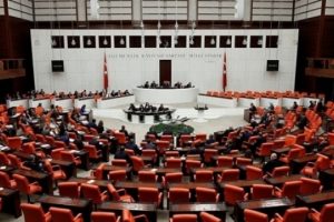 Bah&ccedil;eli'ye &ouml;zel mesai: Meclis, MHP kongresine kadar fazla &ccedil;alışacak!